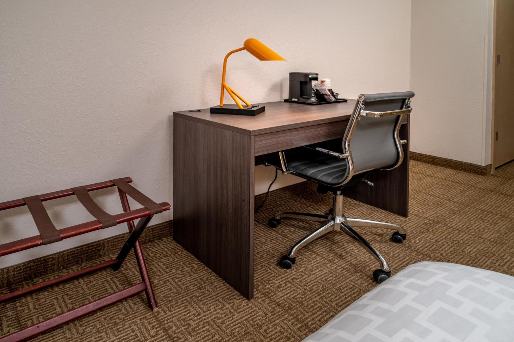 Hotel Clarion Pointe Beckley Habitación foto